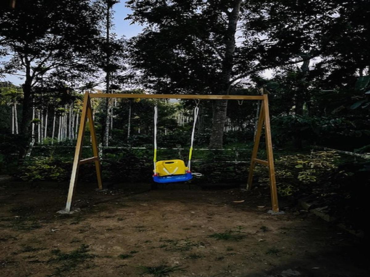 Kuruva Shoreline Wayanad Chegāt Zewnętrze zdjęcie