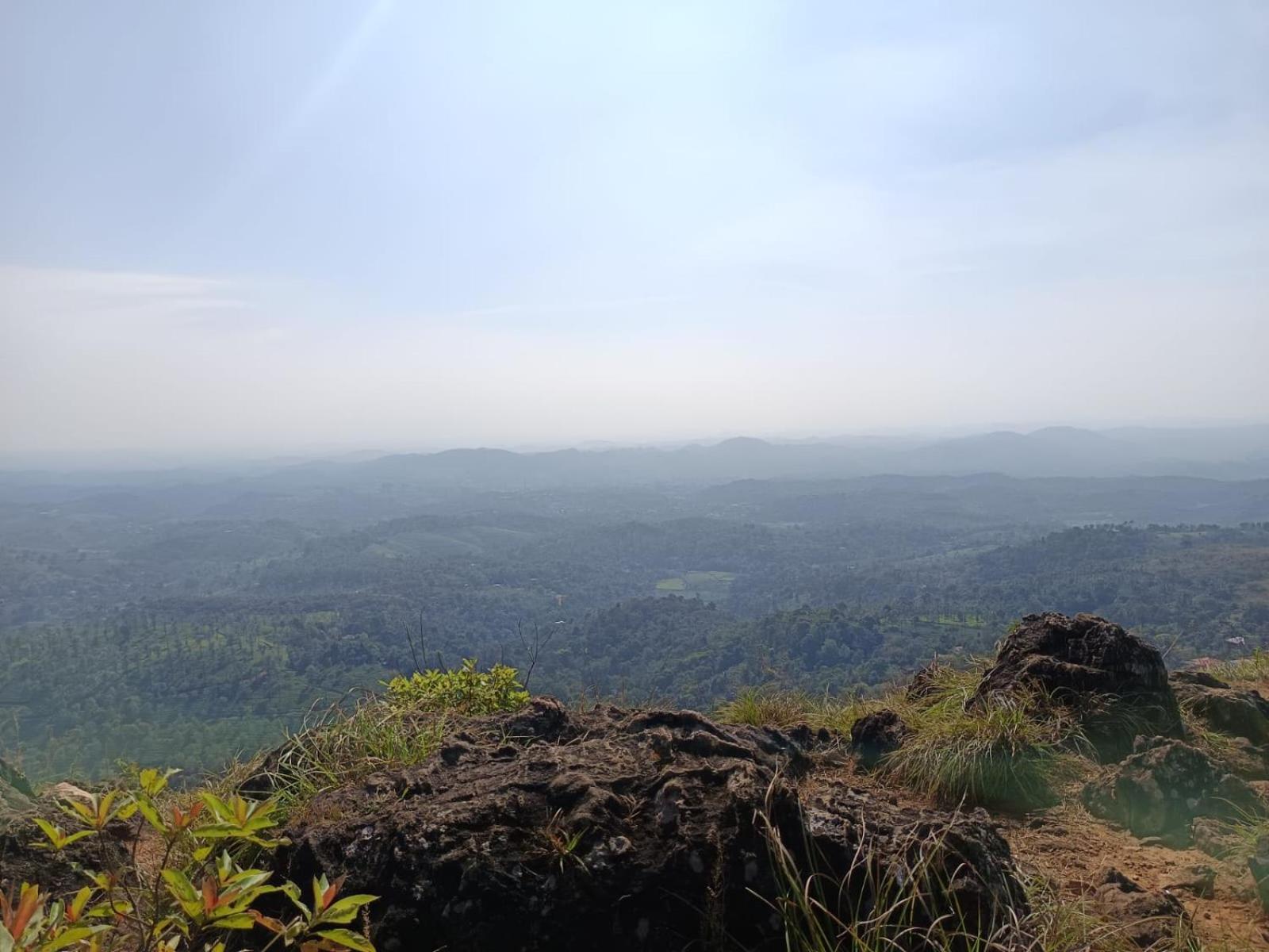Kuruva Shoreline Wayanad Chegāt Zewnętrze zdjęcie